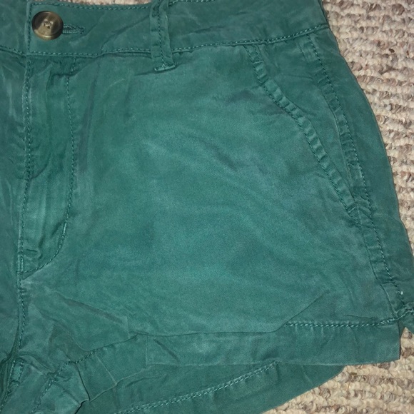 American eagle shorts size 4 - Picture 2 of 5